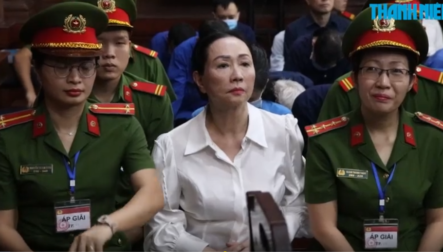 Βιετνάμ: Μεγιστάνας ακινήτων καταδικάστηκε σε θάνατο για υπεξαίρεση