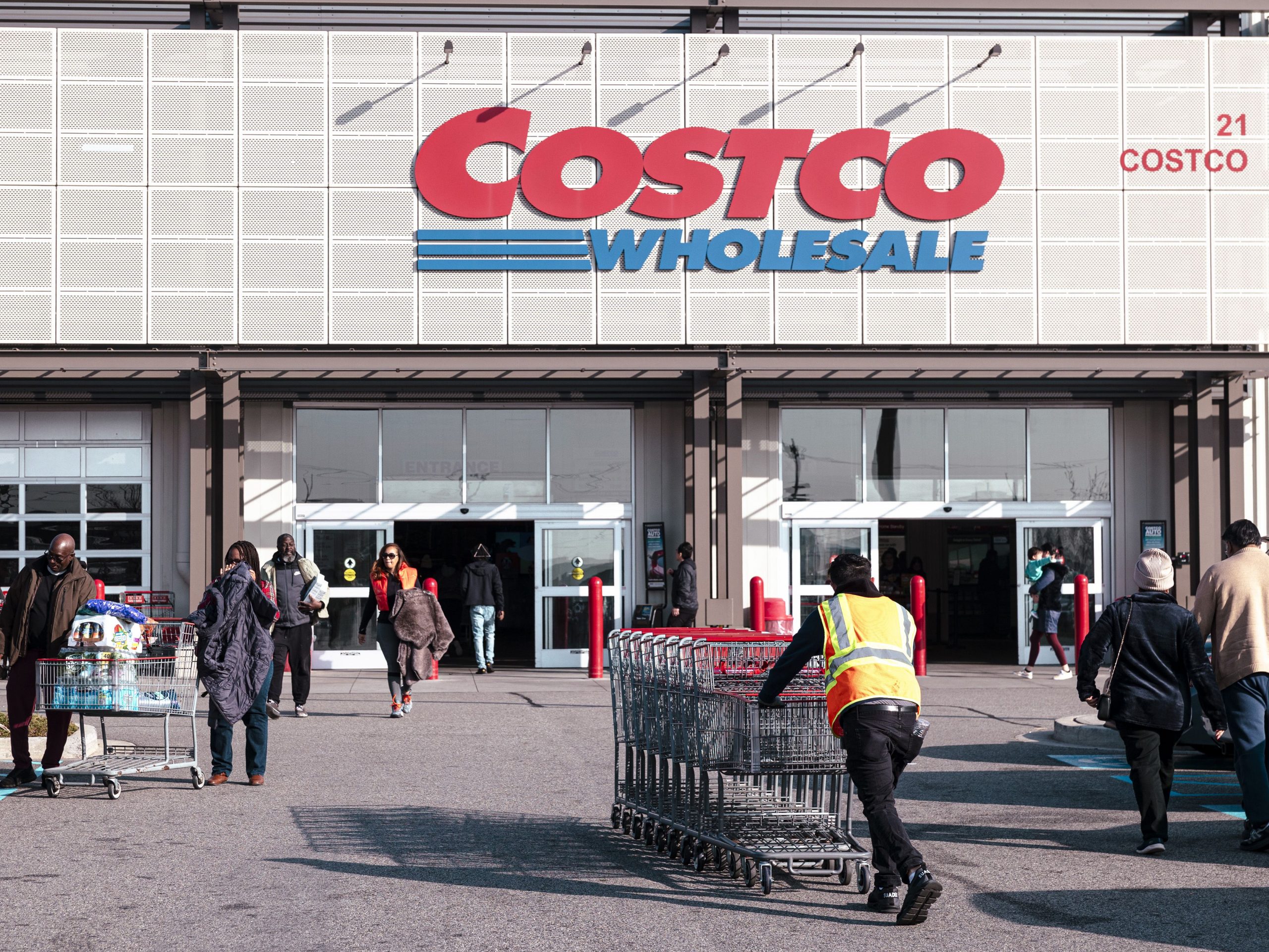 Costco: Ποιο προϊόν της εξαντλείται ταχύτατα – «Χρυσές» πωλήσεις στους millennials