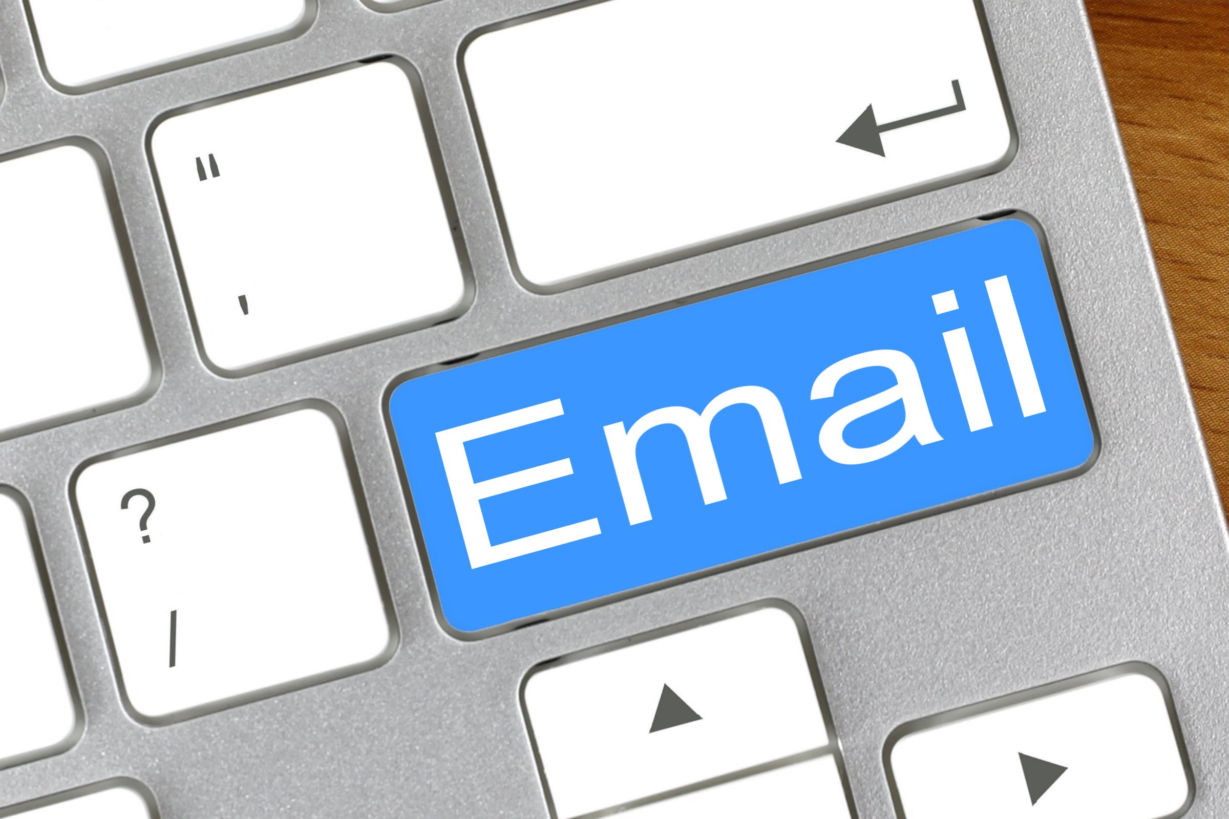 Email: Πώς να μην στείλετε κάτι που θα μετανιώσετε