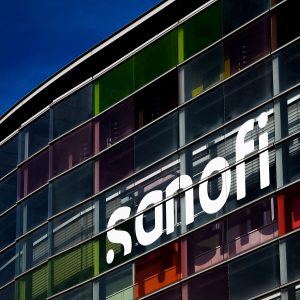 Sanofi: Νέο «χτύπημα» 9,5 δισ. δολ. για την εξαγορά της αμερικανικής Blueprint
