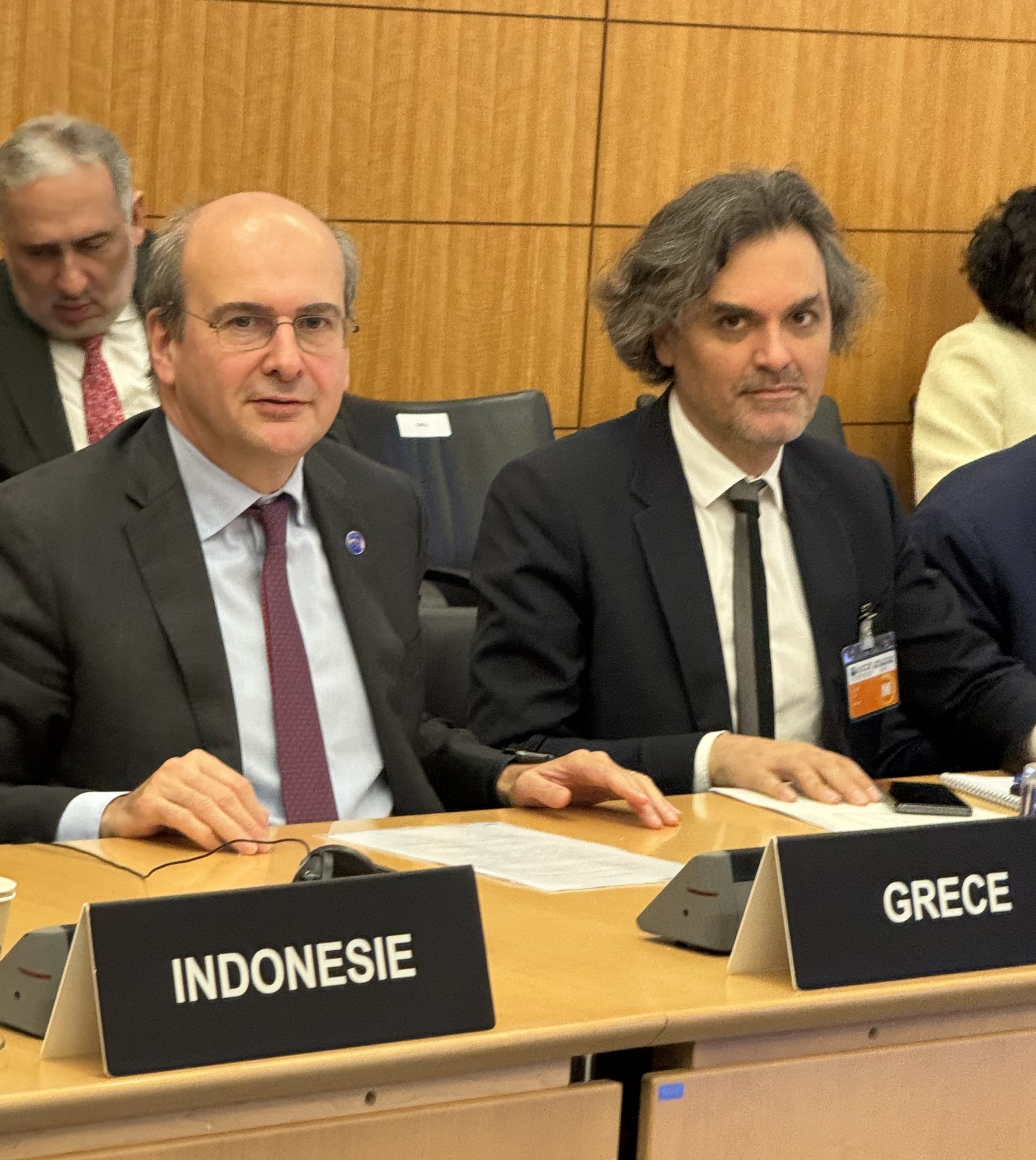 Κωστής Χατζηδάκης: Σημαντικές συναντήσεις στην υπουργική διάσκεψη του ΟΟΣΑ