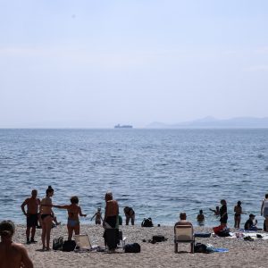 ‘Salty’ Prices for Top Organized Beaches Around Athens