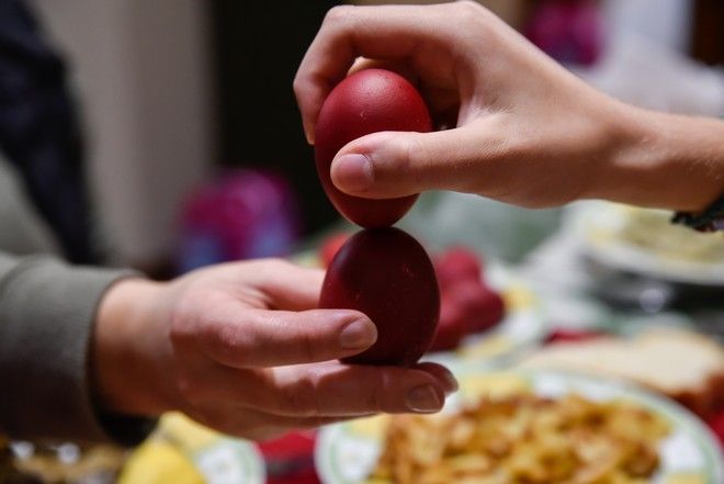 Ακριβότερο το ταξίδι, μικρότερο το τραπέζι