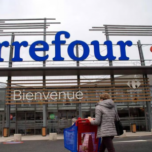 Carrefour: Πουλάει καταστήματα για να τα νοικιάσει – Υπολογίζει έσοδα 290 εκατ. ευρώ