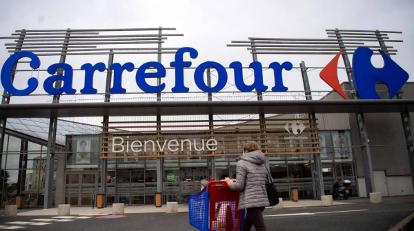 Carrefour: Πουλάει καταστήματα για να τα νοικιάσει – Υπολογίζει έσοδα 290 εκατ. ευρώ