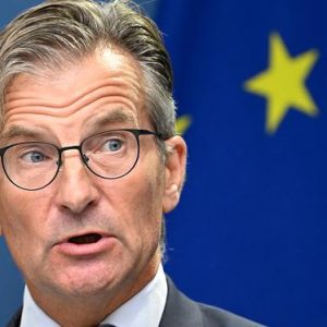 Κεντρική τράπεζα Σουηδίας: Διατηρεί αμετάβλητα τα επιτόκια στο 1,75%