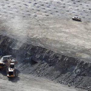 Ουκρανία: Πόσο αξίζουν τελικά τα ορυκτά για τα οποία υπέγραψε συμφωνία με τις ΗΠΑ