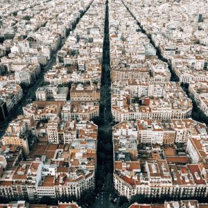 ΕΕ: «Φρένο» στα airbnb σε τουριστικούς προορισμούς