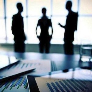 Battle for Skilled and Unskilled Workers in Greece Heats Up