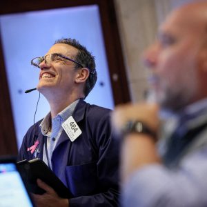 Wall Street: Ισχυρά ανοδικά εν μέσω αισιοδοξίας για υποχώρηση των τιμών πετρελαίου