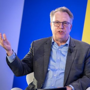 Γουίλιαμς – Fed: Δεν θα μείνει ακέφαλη η FOMC