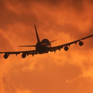 Αεροπορικές: Πώς ο πόλεμος επηρεάζει τους αερομεταφορείς του Κόλπου