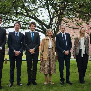 Παρίσι: Οι Αρνό ενισχύουν την υποτονική αγορά πολυτελών κατοικιών