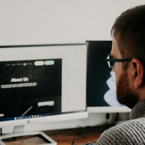 Brain Gain: Μεγαλύτερα… δέλεαρ για να επιστρέψουν οι νέοι