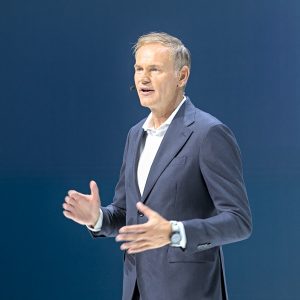 Volkswagen: Εργαζόμενοι θα «ανακρίνουν» τον διευθύνοντα σύμβουλο για αναδιάρθρωση που απειλεί 140.000 θέσεις εργασίας