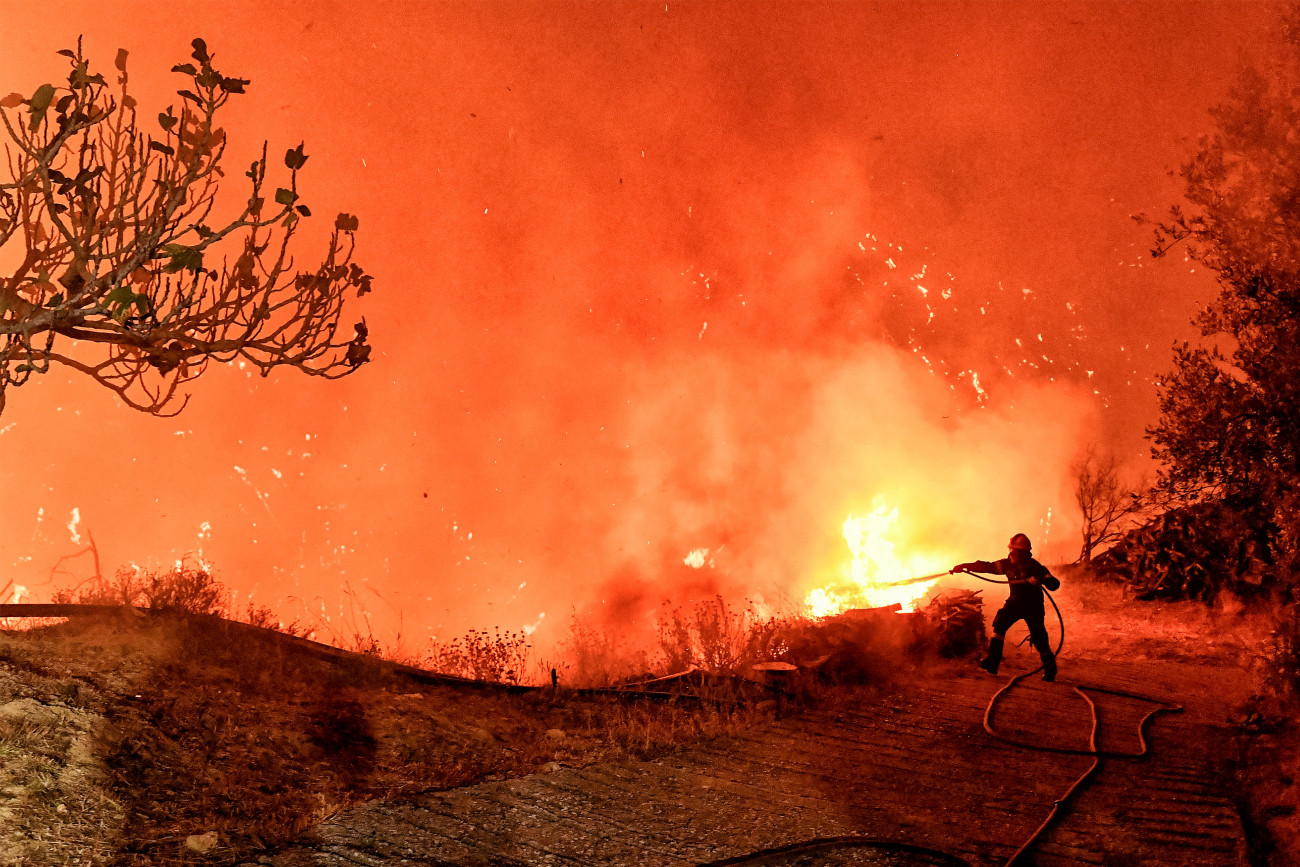 Οι πυρκαγιές – ανεμοστρόβιλοι έχουν φτάσει στην Ευρώπη