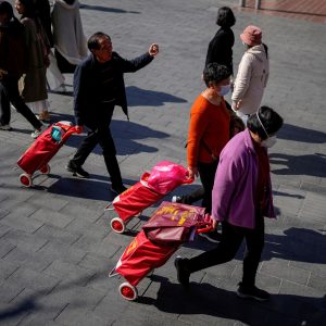 ΕΚΤ: Σε αρνητικό έδαφος οι προσδοκίες των καταναλωτών – Τι «βλέπουν» για πληθωρισμό – στεγαστικά