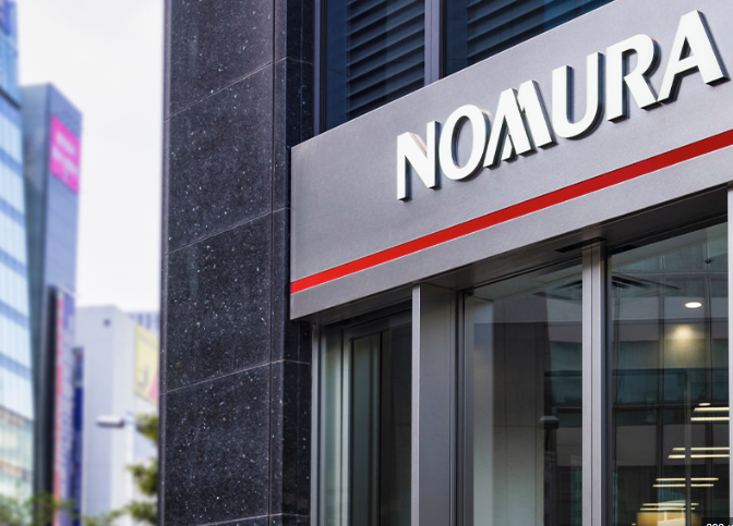 Nomura: Ξεπέρασαν τις προβλέψεις τα κέρδη του δεύτερου τριμήνου