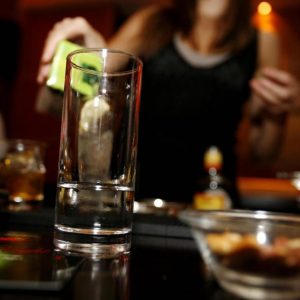 ΚΕΦΙΜ: Πόσο παρεμβατική είναι η Ελλάδα σε τρόφιμα, αλκοόλ και καπνό;