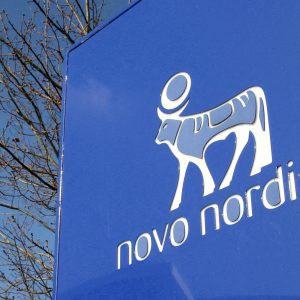 Novo Nordisk: Η βουτιά της μετοχής και ο κίνδυνος για την οικονομία της Δανίας