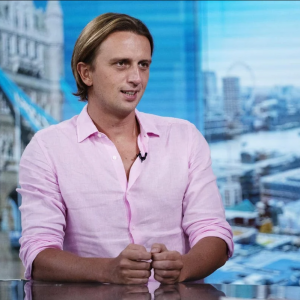 Revolut: Εξετάζει το ενδεχόμενο αγοράς αμερικανικής τράπεζας για να λάβει άδεια