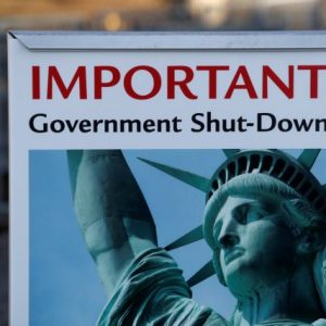 Shutdown: Μπορεί να λήξει μέσα στην εβδομάδα – Τι λέει ο κορυφαίος οικονομικός σύμβουλος του Λευκού Οίκου