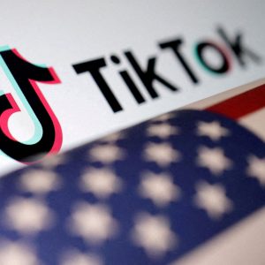 TikTok: Ετοιμάζει νέα εφαρμογή αποκλειστικά για τις ΗΠΑ