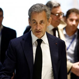 Σαρκοζί: «Δεν φοβάμαι τη φυλακή»