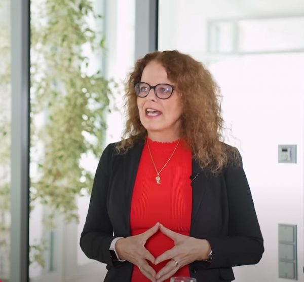 Σνάμπελ (ΕΚΤ): Η Ευρώπη πρέπει να αγκαλιάσει τα δυνατά της σημεία