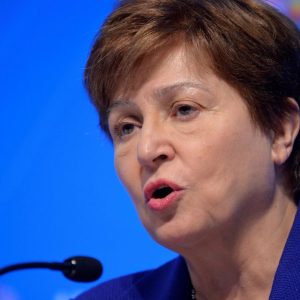 Γκεοργκίεβα: Προειδοποιήσεις για ευρύτερους κινδύνους από τις αμερικανικές επιθέσεις στο Ιράν