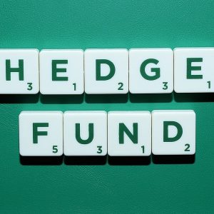 ΔΝΤ: Προειδοποιεί για την έκθεση των αναδυόμενων αγορών σε «επισφαλή» hedge funds