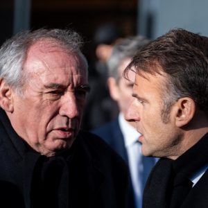 Γαλλία: «Ένα δημοψήφισμα θα κόστιζε από 100 έως 200 εκατ. ευρώ»