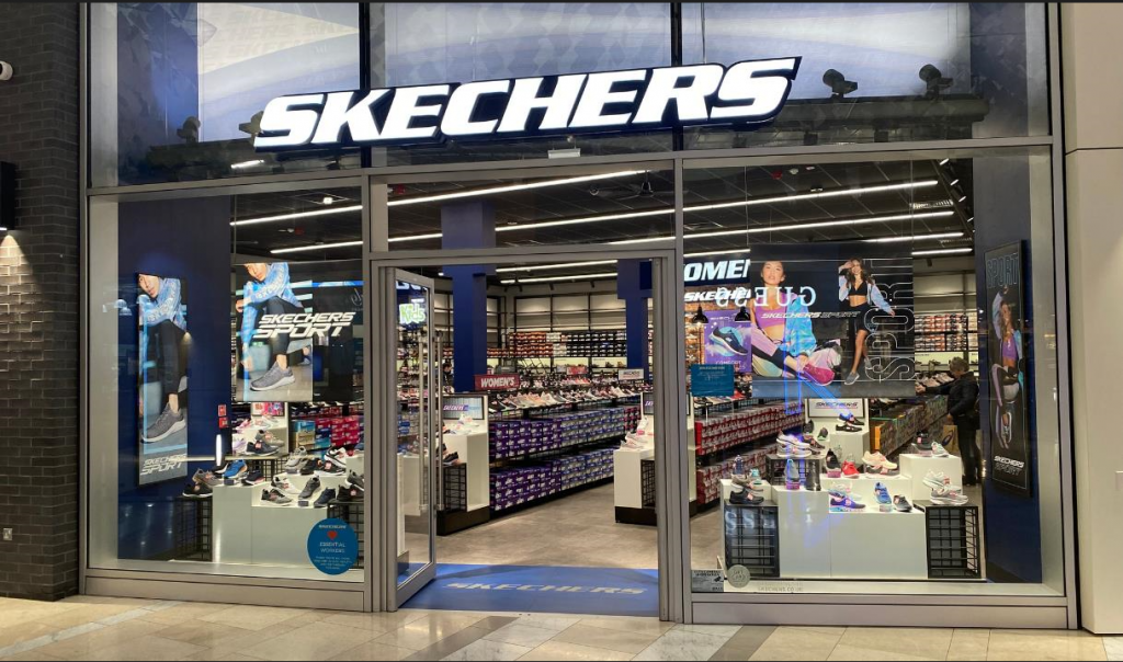 Skechers: Εξαγοράζεται η εταιρεία υποδημάτων για 8,2 δισ. ευρώ