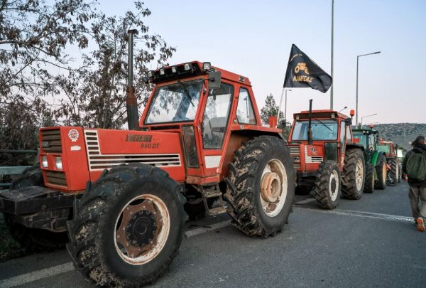 Αγρότες: Στον αέρα η συνάντηση με την κυβέρνηση
