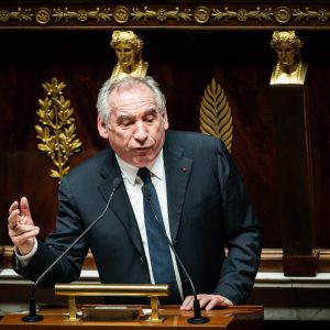 Γαλλία: Ρυθμιστές των εξελίξεων οι Σοσιαλιστές