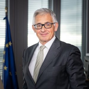 Τσιπολόνε (ΕΚΤ): Οι κίνδυνοι για τον πληθωρισμό είναι «πολύ ισορροπημένοι»