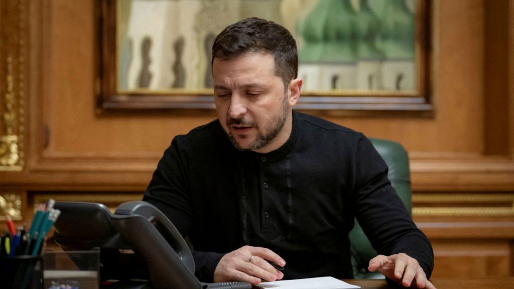 Ζελένσκι: Νέα συνάντηση με ευρωπαίους ηγέτες την Πέμπτη στο Παρίσι