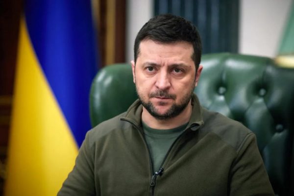 Ζελένκσι: Έτοιμος να παραιτηθεί… «για την ειρήνη»