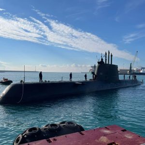 Αμυντική βιομηχανία: Η συμμετοχή της στα εξοπλιστικά, το ReArm για την Ελλάδα και τα επικίνδυνα «παράθυρα»