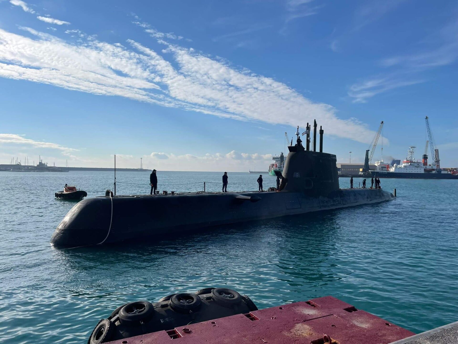 Αμυντική βιομηχανία: Η συμμετοχή της στα εξοπλιστικά, το ReArm για την Ελλάδα και τα επικίνδυνα «παράθυρα»