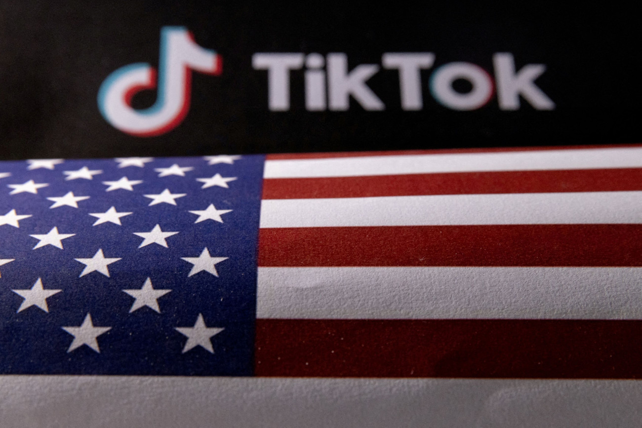 TikTok: Ο Τραμπ δήλωσε ότι θα δώσει άλλη μια παράταση εάν χρειαστεί