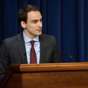 Τεχνητή νοημοσύνη: Ο Λευκός Οίκος καταγγέλλει μαζική κλοπή τεχνητής νοημοσύνης από κινεζικές εταιρείες