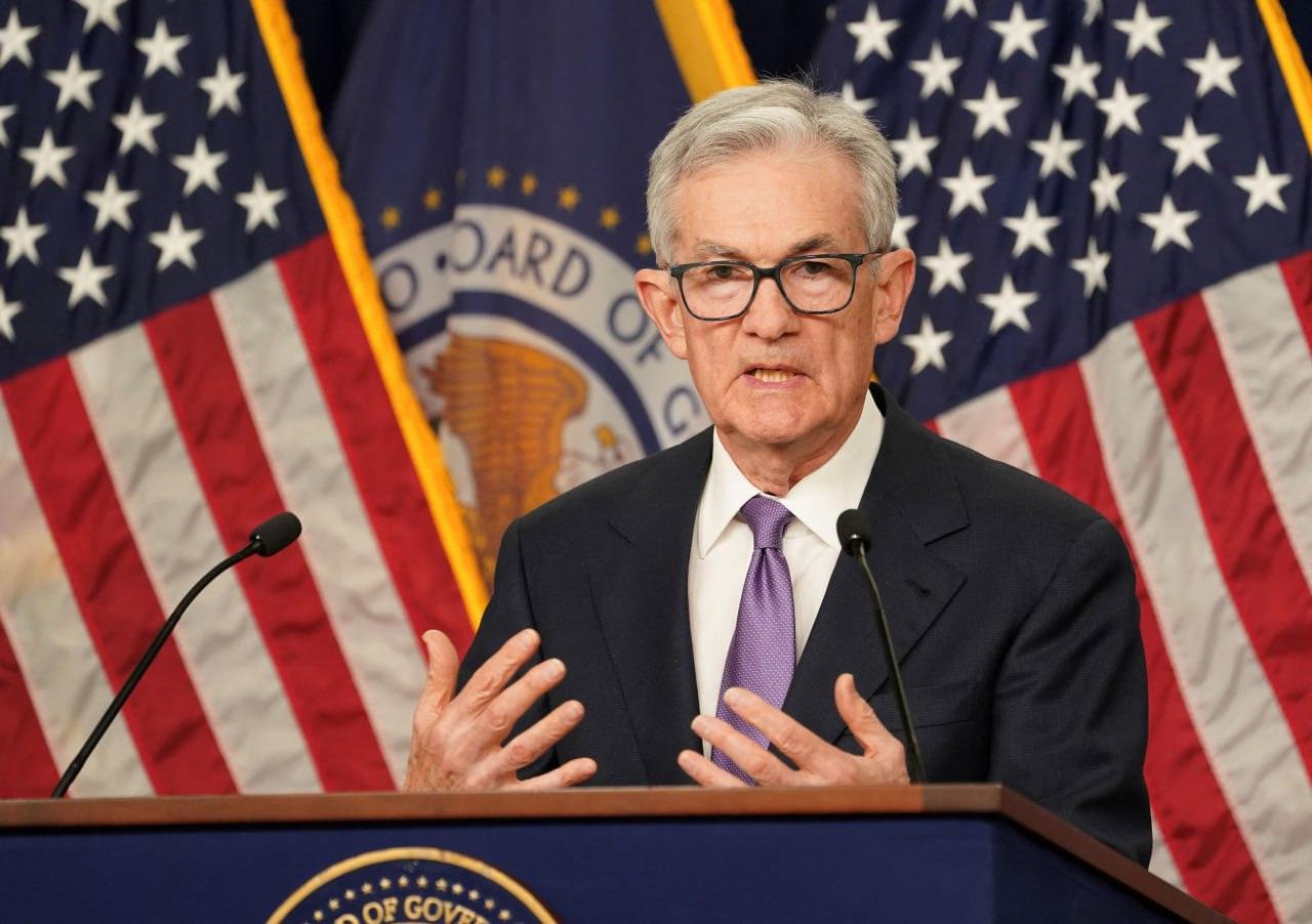 Fed: «Ραντεβού» από Σεπτέμβριο για τις μειώσεις των επιτοκίων – Οι εκτιμήσεις των οικονομολόγων