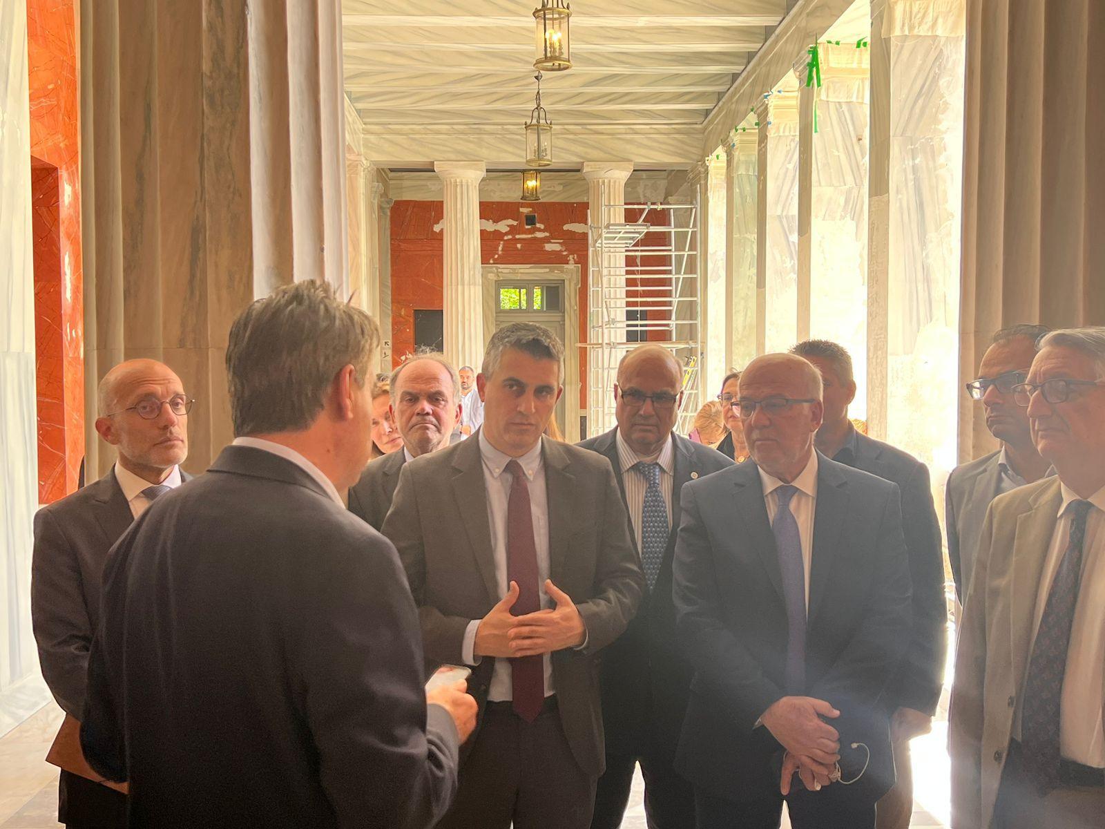 Αρσάκειο Μέγαρο: Επιθεώρηση των εργασιών αποκατάστασης και συντήρησης του κτιρίου