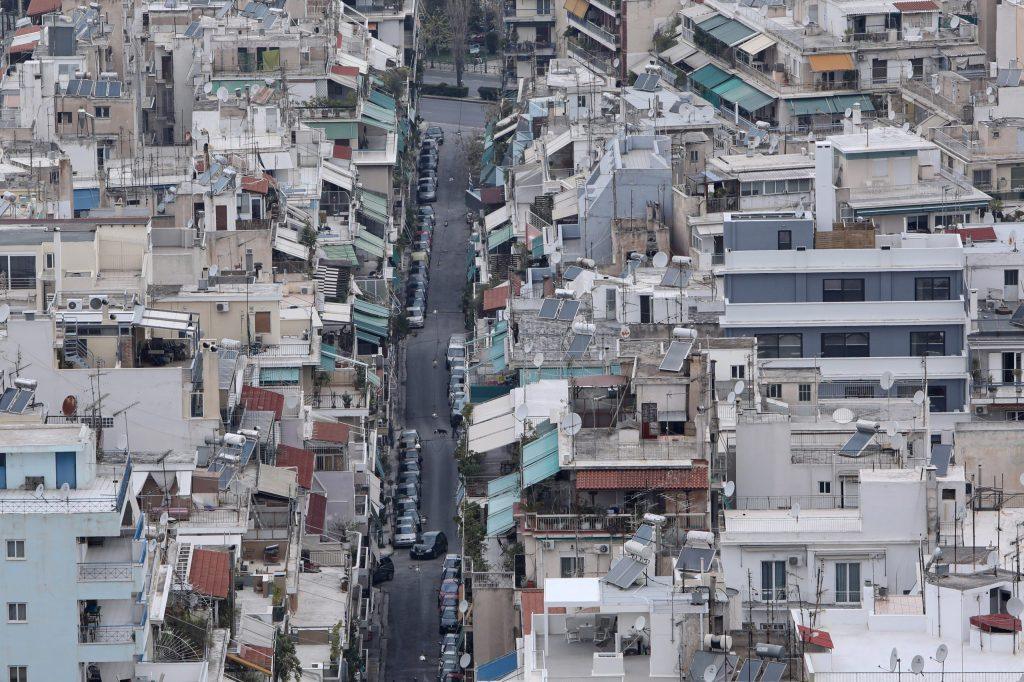 Greece Considers Penalty Tax for Owners of Vacant Properties