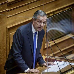 Επίθεση Σαμαρά: Είμαστε απόντες, υποχωρούμε ή λείπουμε από παντού