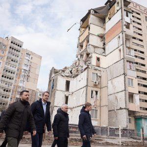 Ukraine: Kyriakos Mitsotakis will participate in the “alliance of the willing”