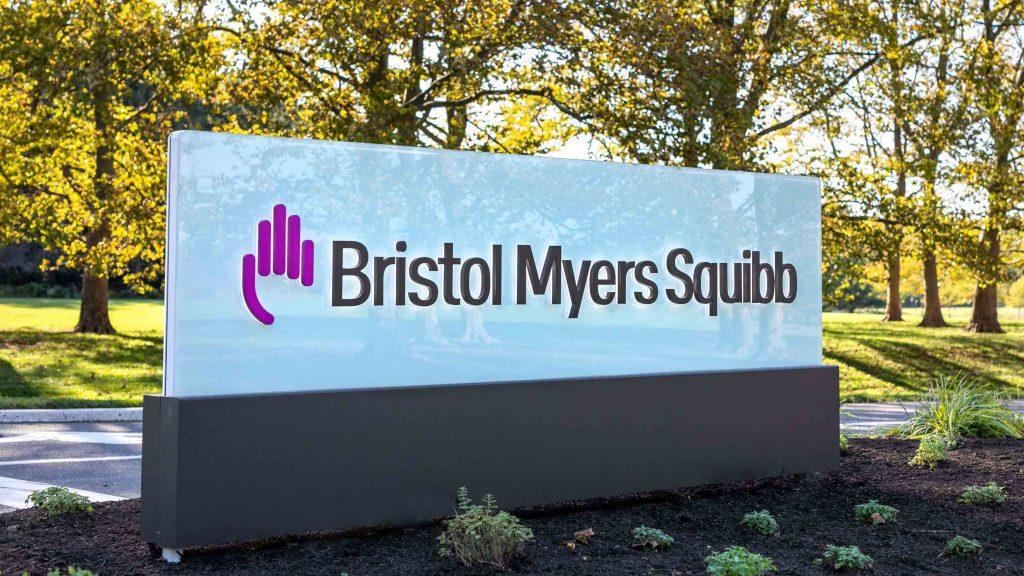 Sanofi: Σε συμβιβασμό μαζί με τη Bristol Myers Squibb, με την πολιτεία της Χαβάης