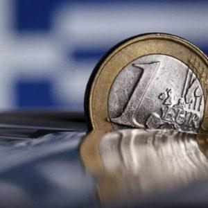 ΙΟΒΕ: Σε πτώση το οικονομικό κλίμα τον Απρίλιο – Αρνητικές οι προβλέψεις των νοικοκυριών