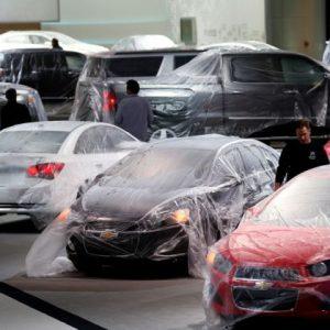 Ευρωπαϊκές αυτοκινητοβιομηχανίες: Οι κολοσσοί  «χαντακώνονται» λόγω των δασμών Τραμπ
